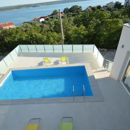 ヴィラ Poolincluded Anpero